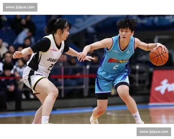 莫斯利对决马约加巅峰之战拳坛风云再起引爆全球关注热血回归激战夜